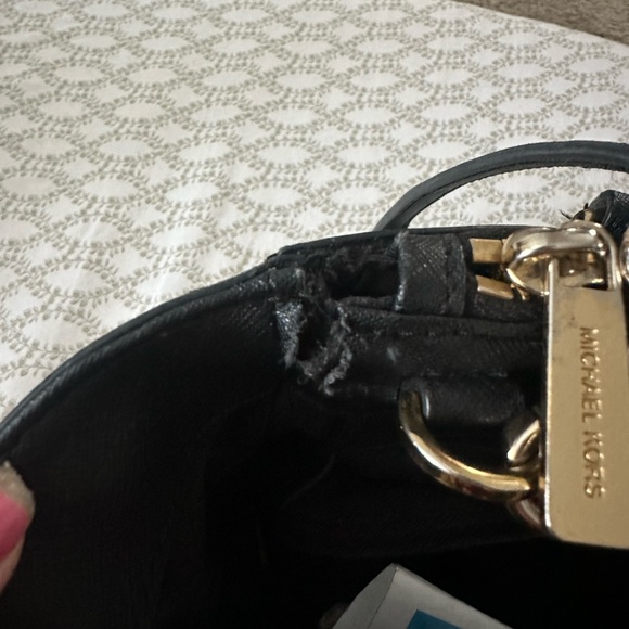 Micheal Kors Saffiano Leather Satchel - Picture 12 of 13